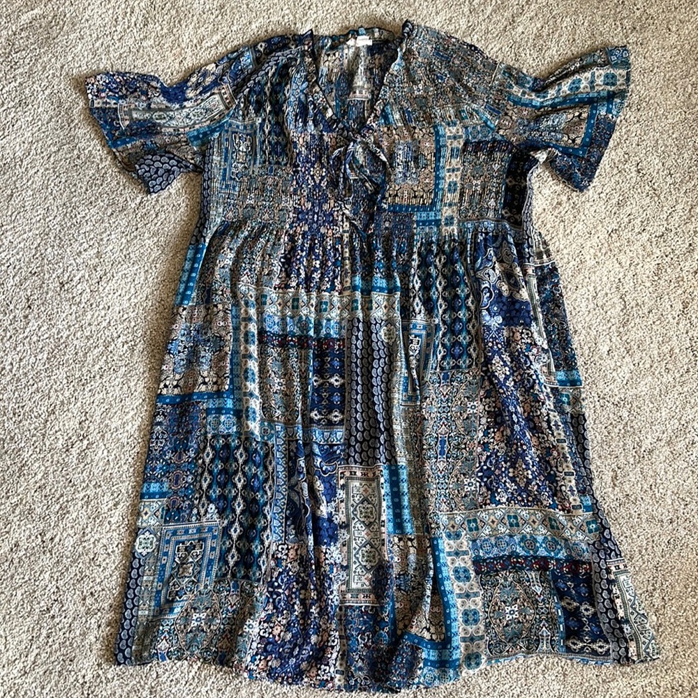 Chloe+Rene Short Sleeved Midi dress. 1X